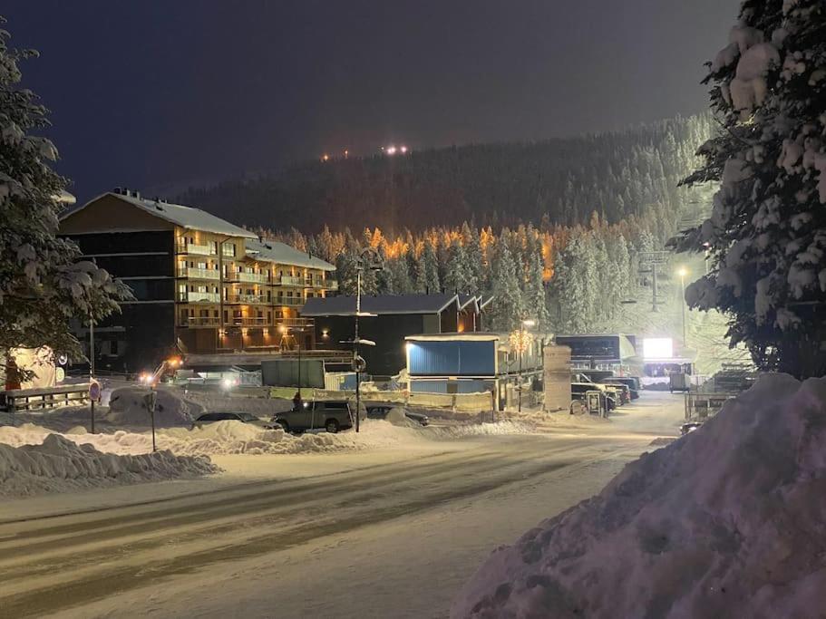 Levi Diamonds Luxury Ski-In&Out &Private Jacuzzi Sirkka Exterior photo